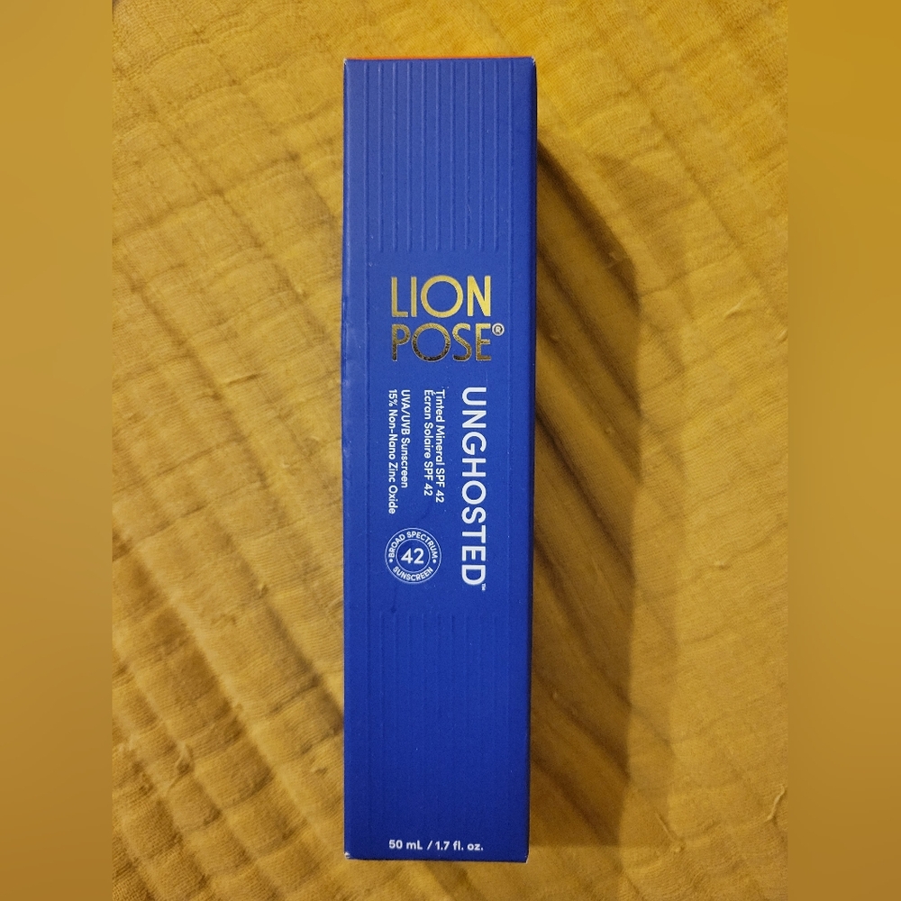 Lion Pose Unghosted Sunscreen